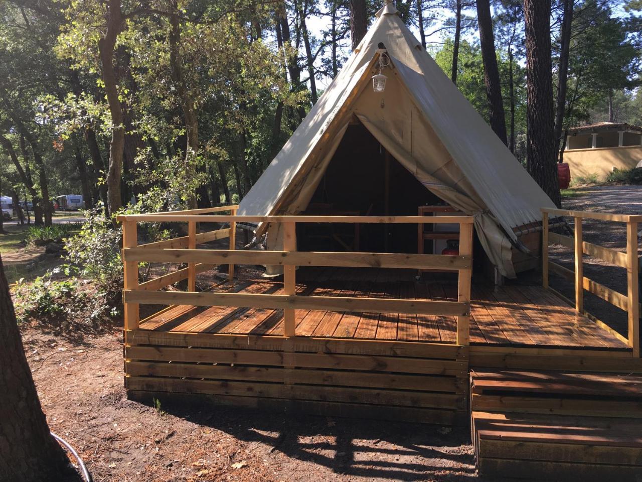 Camping La Simioune En Provence Bollene Bagian luar foto